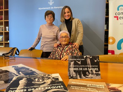 Banyoles recupera la memòria històrica a través del projecte ‘Dones de les Saques’