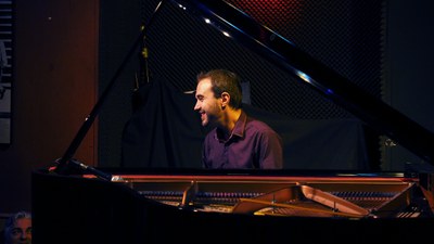El pianista Moisés P. Sánchez ofereix diumenge el segon concert de la seva residència artística a l’Auditori de Banyoles