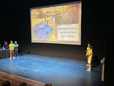 Prop de 200 alumnes de 5è de primària de Banyoles presenten projectes per millorar la ciutat